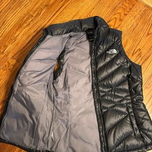 Women’s The Northface Black Vest